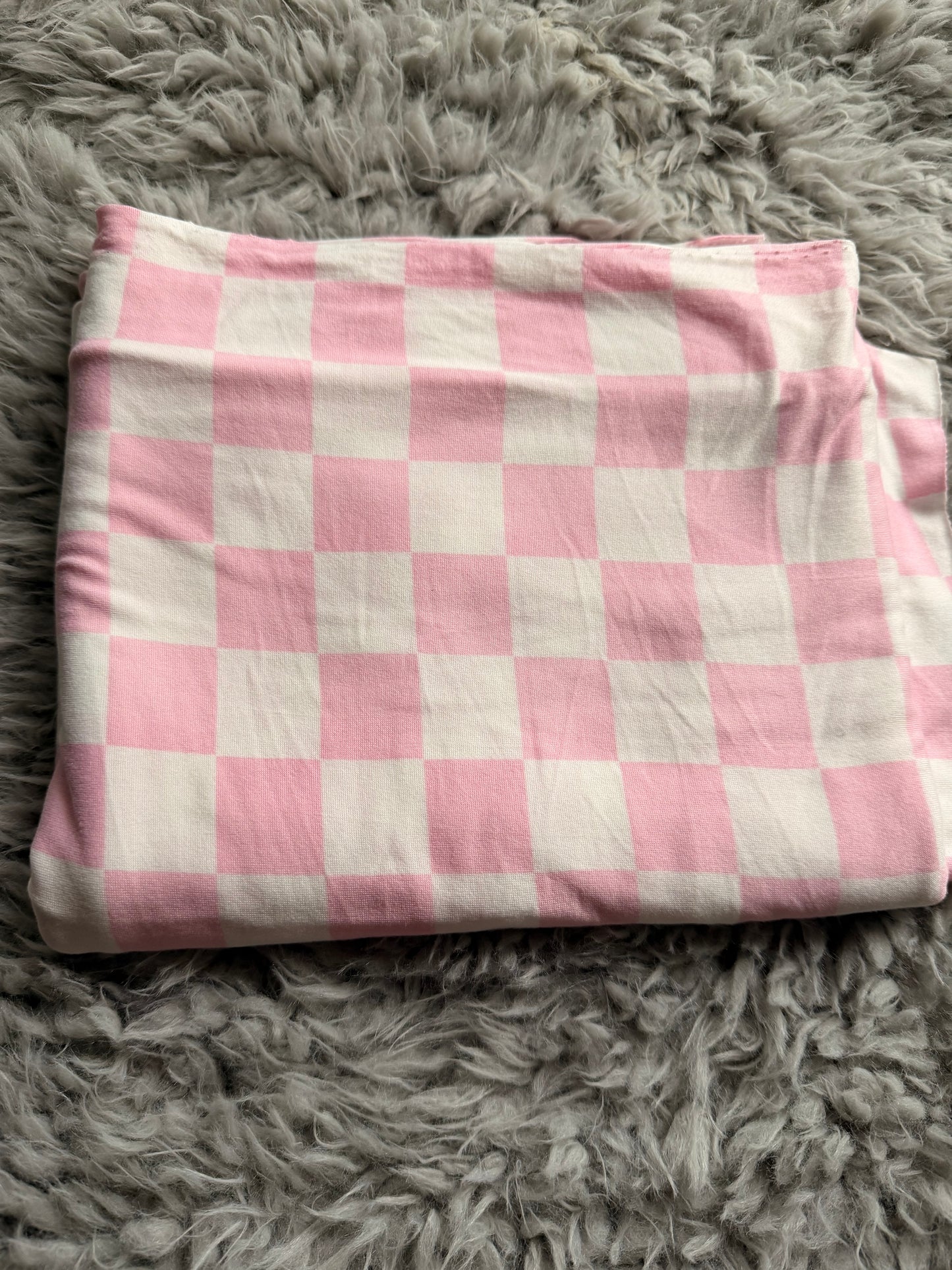 Light pink checkered